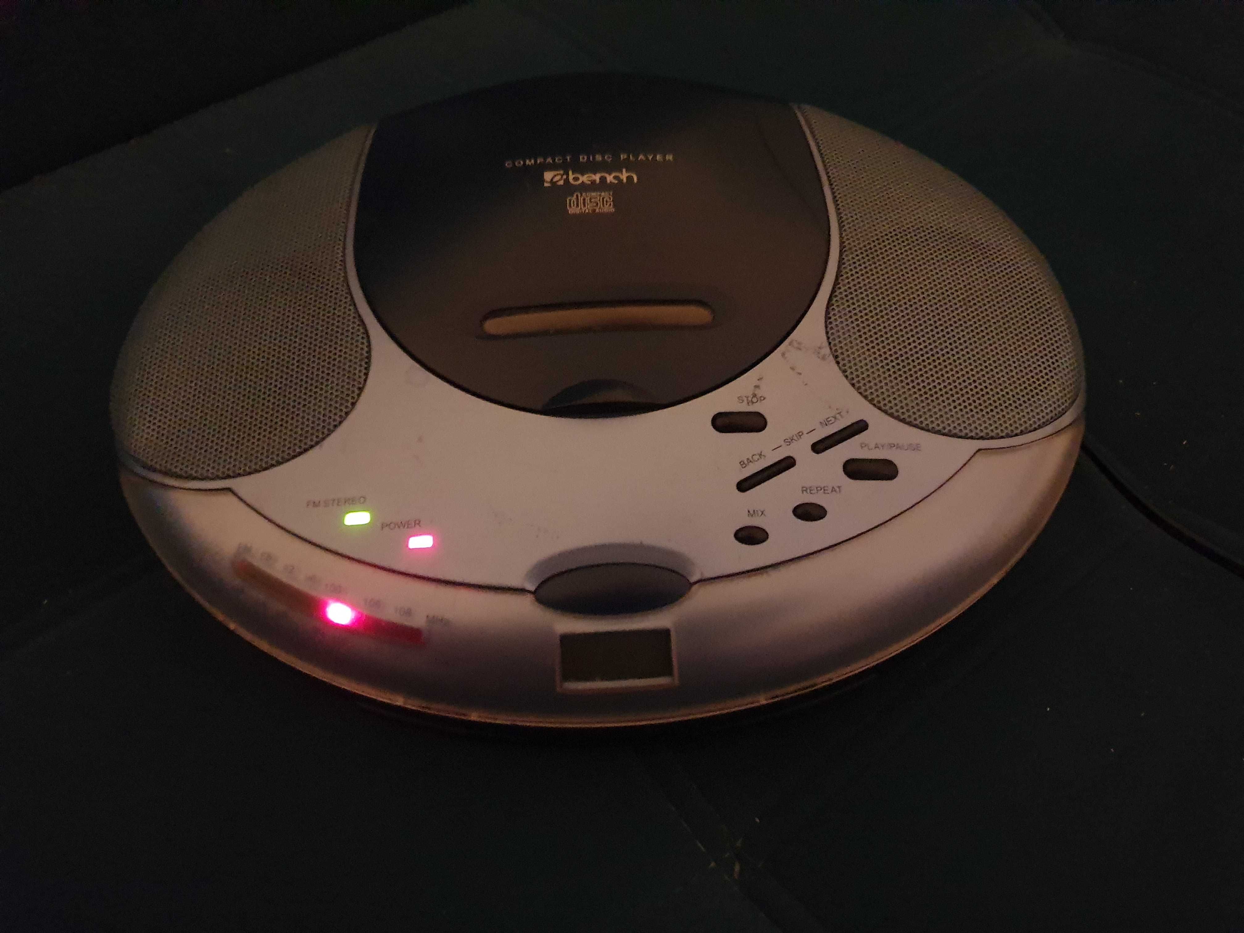 Radio z cd bench KH2242