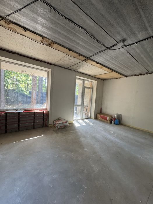 Новий дуплекс серед сосен у Лісовій Бучі чекає саме на тебе