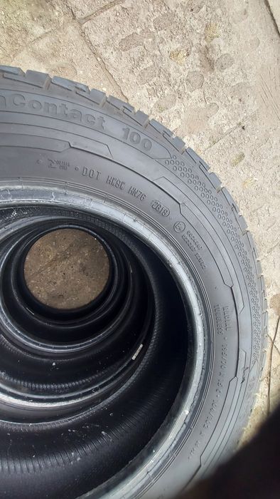 Opony 195/70/15c  4szt  montaż