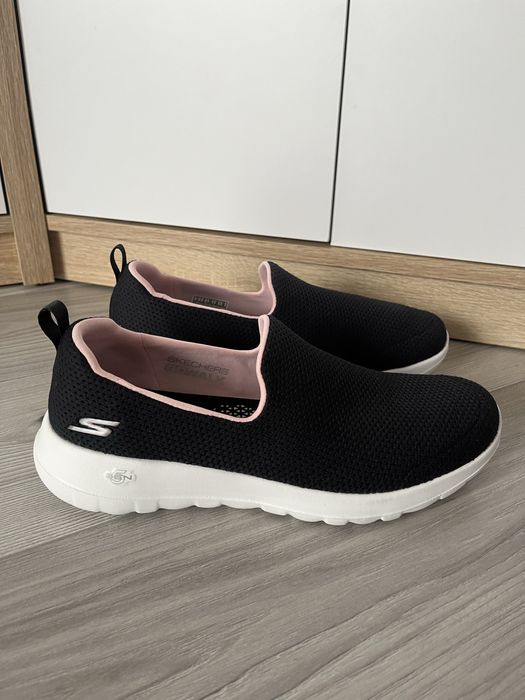 Сліпони, мокасини жіночі Skechers Go Walk 39р.