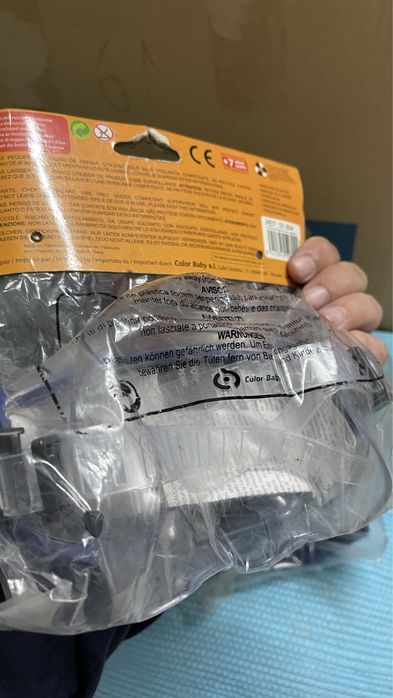 Mascara de mergulho ou piscina nova com tubo,