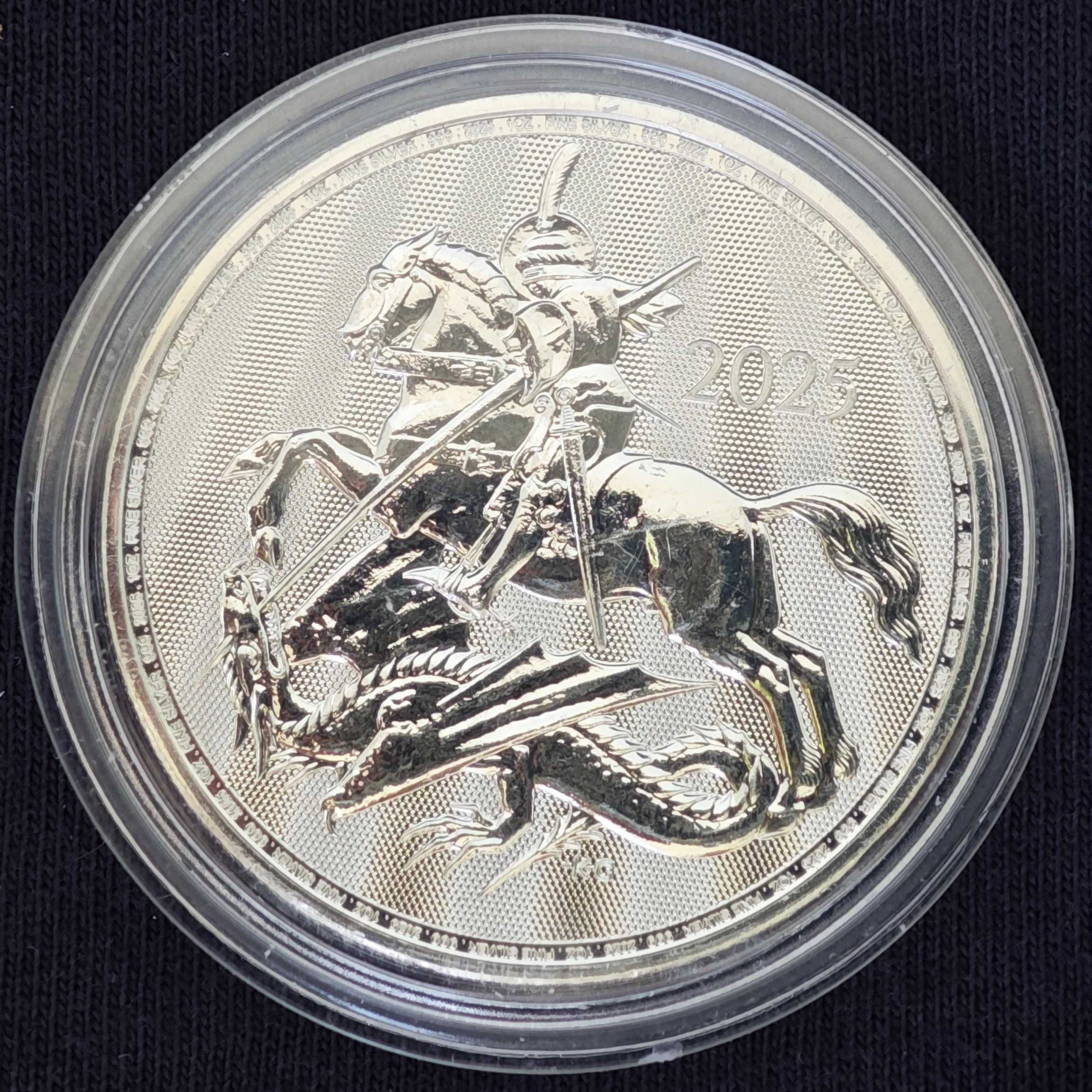 Инвестиционная серебряная монета: Святой Георгий и Дракон 2025 (1 OZ)