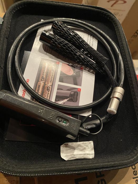 Audioquest Tonearm 1.2M WEL SIG  STRAIGHT 5P JIS-XLR Lim. Edition