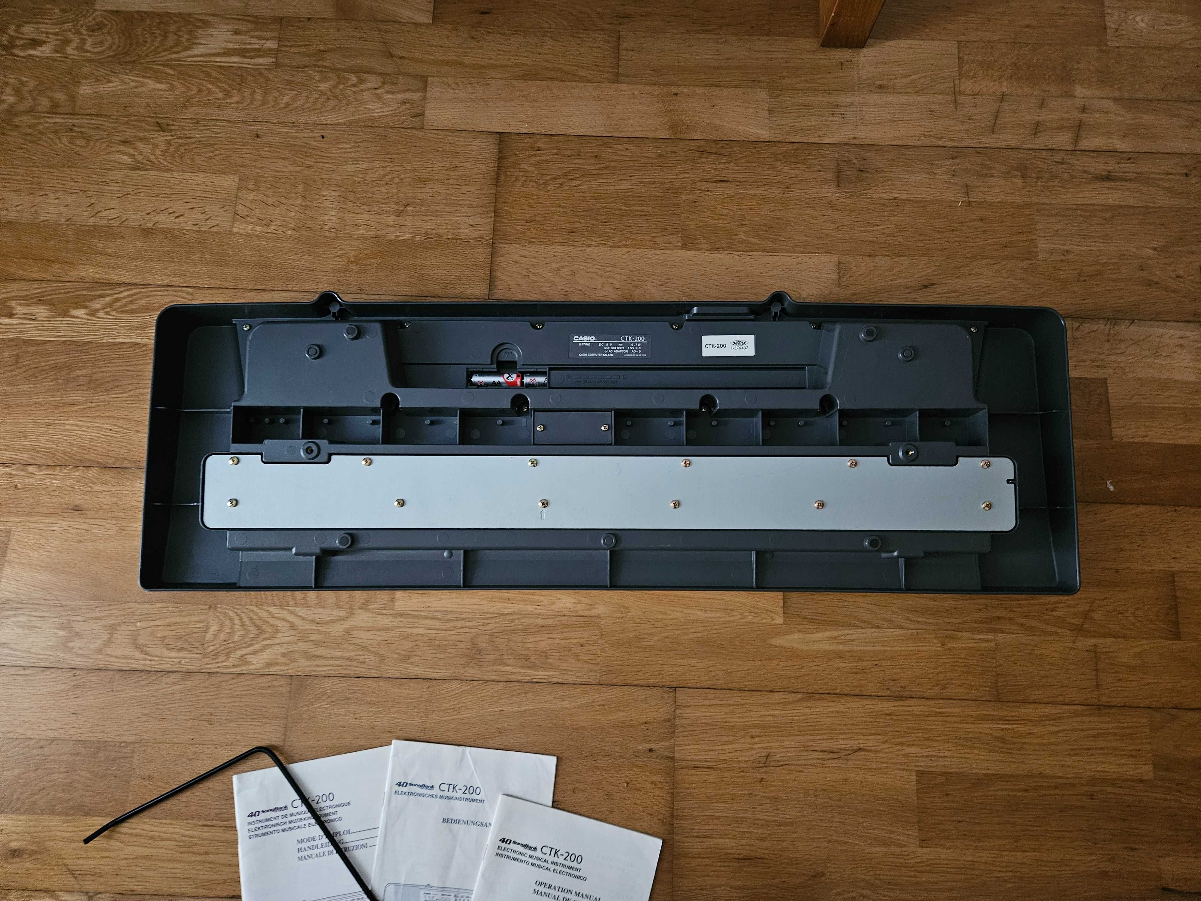 Teclado Casio CTK-200