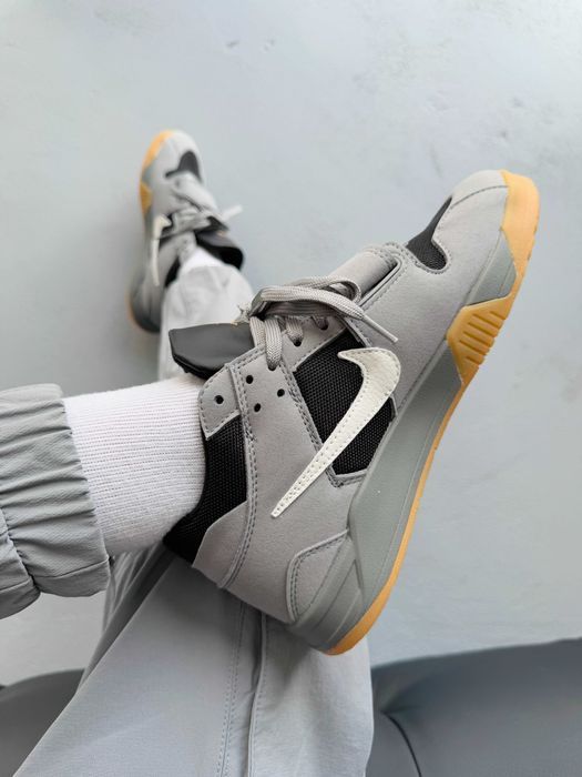 Чоловічі Кросівки Nike Air Jordan x Travis Scott Jumpman Jack 40-45