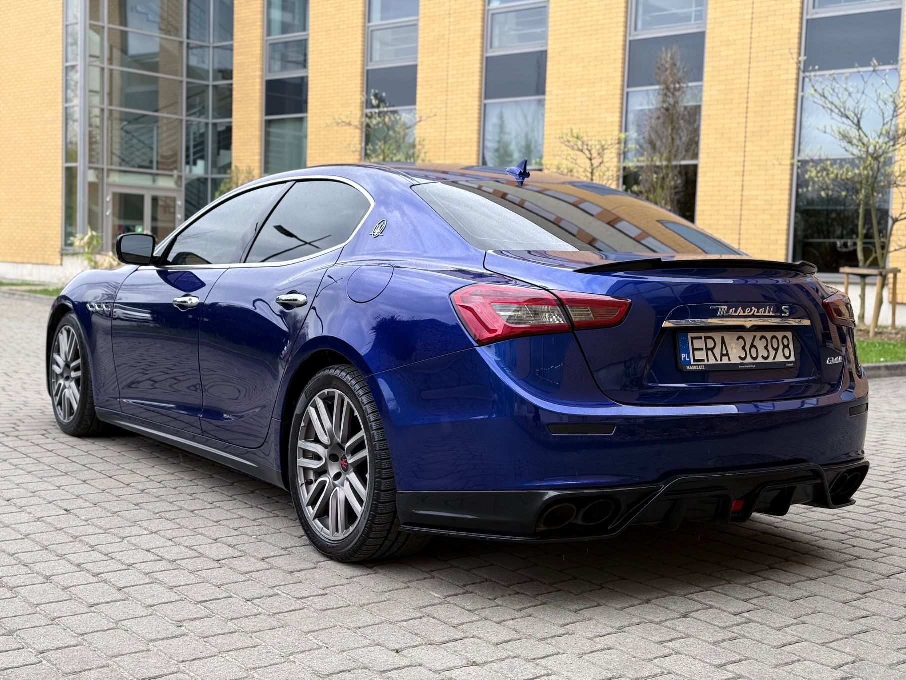 Maserati Ghibli 3.0 V6 Biturbo Wersja S Karbonowe Dodatki Aktywny Wydech ZAMIANA