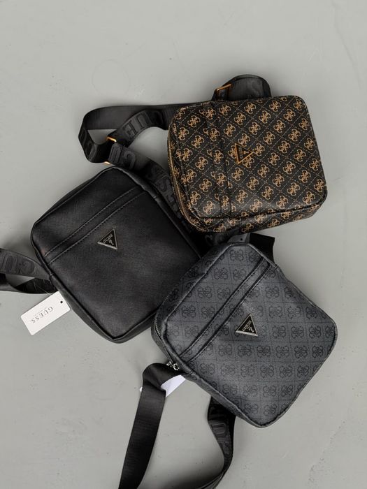 Чоловіча сумка Guess