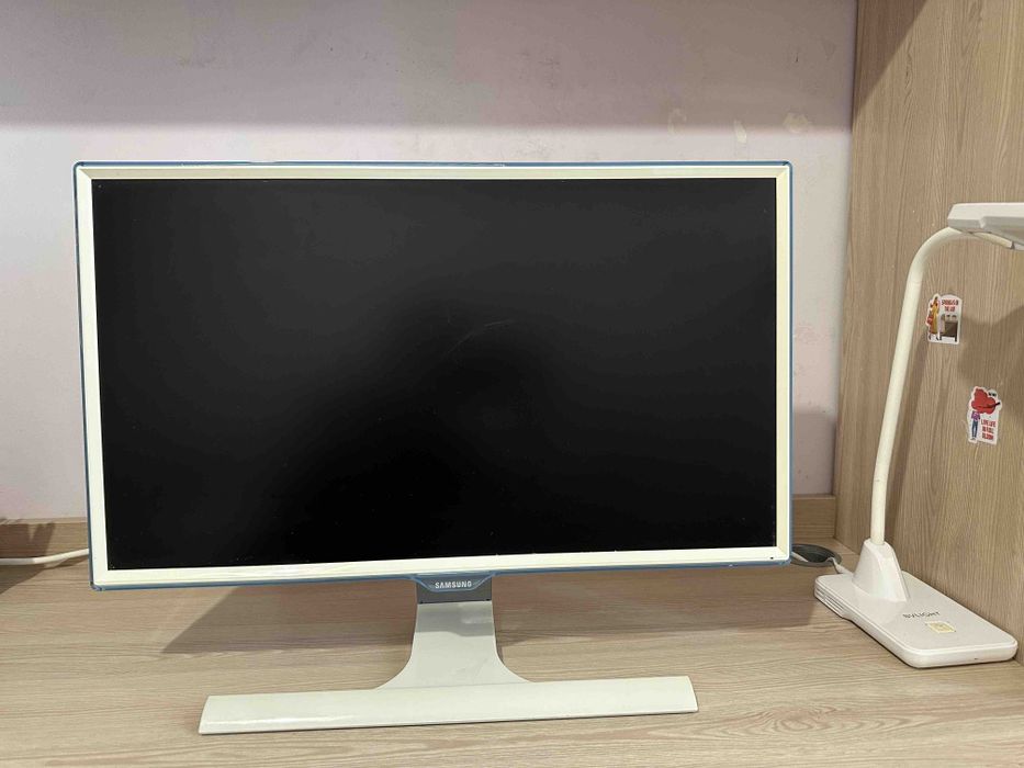 Монітор Samsung в ідеальному стані
