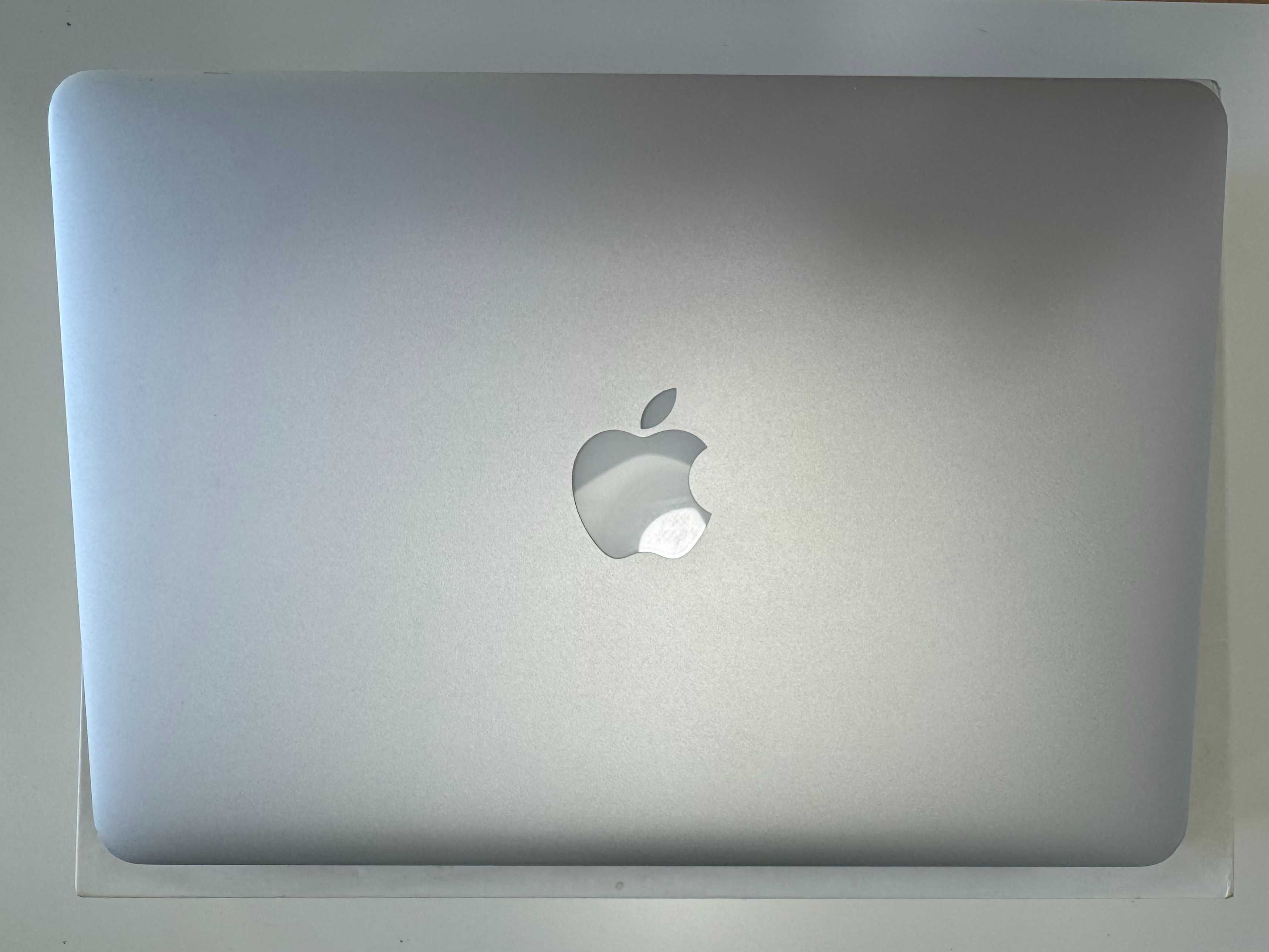 MacBook Pro Retina 13” (2014) 2,6GHz i5 | 8GB RAM | 256GB