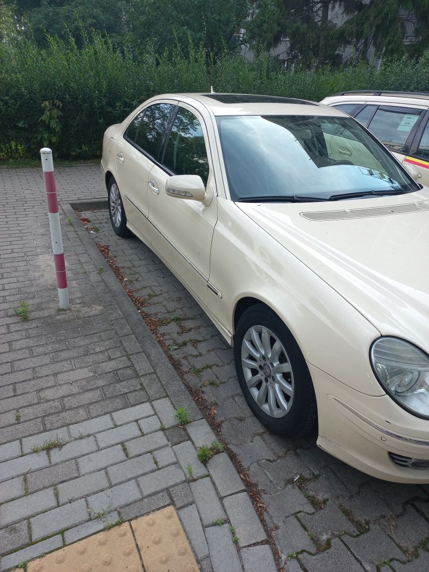 Mercedes -Benz Klasa E W211 2,2cdi lift