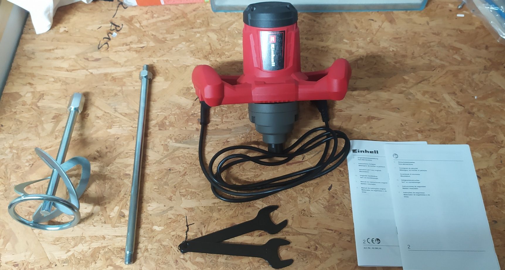 Misturador de argamassa e de tintas - Einhell TC-MX 1220 E - Novo