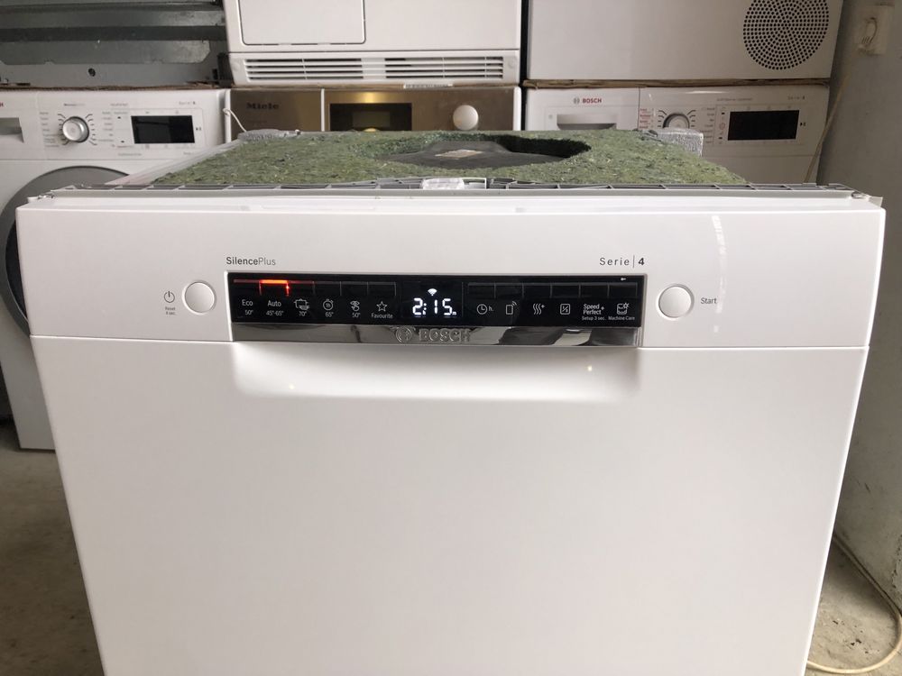 Посудомийна машина Bosch serie 4 2023 рік