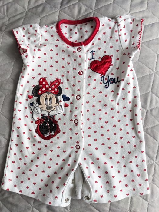 4 szt rampersy 0-3 miesiące