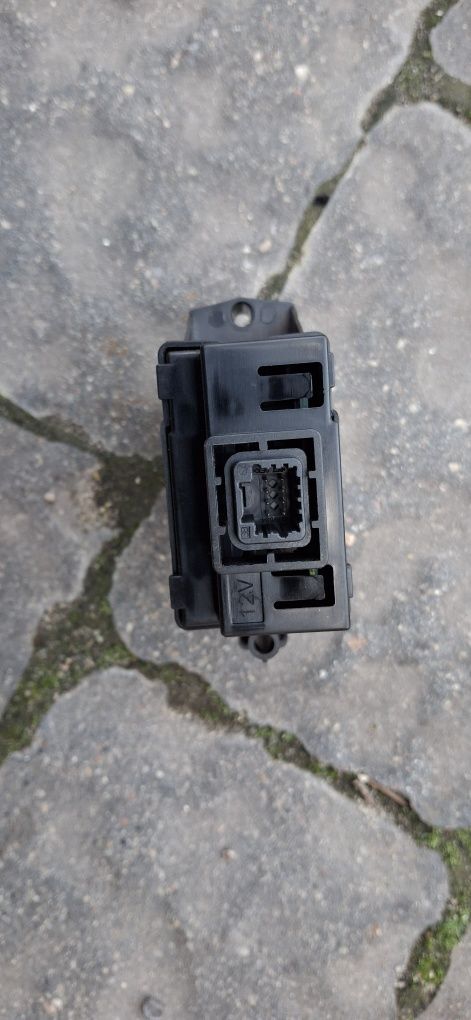 Przycisk hamulca ręcznego renault Laguna 3