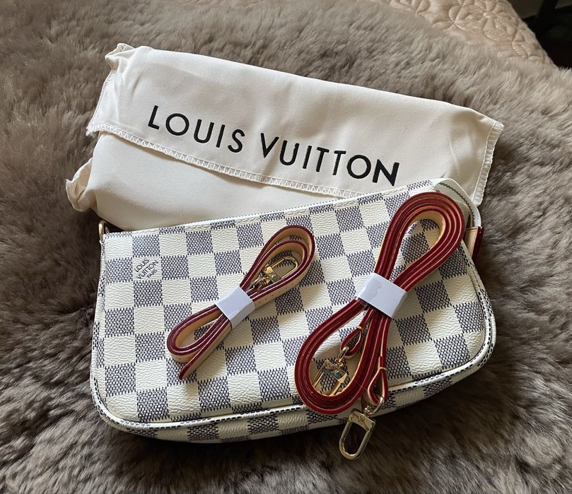 Pochete da Louis Vuitton demon azur, nova