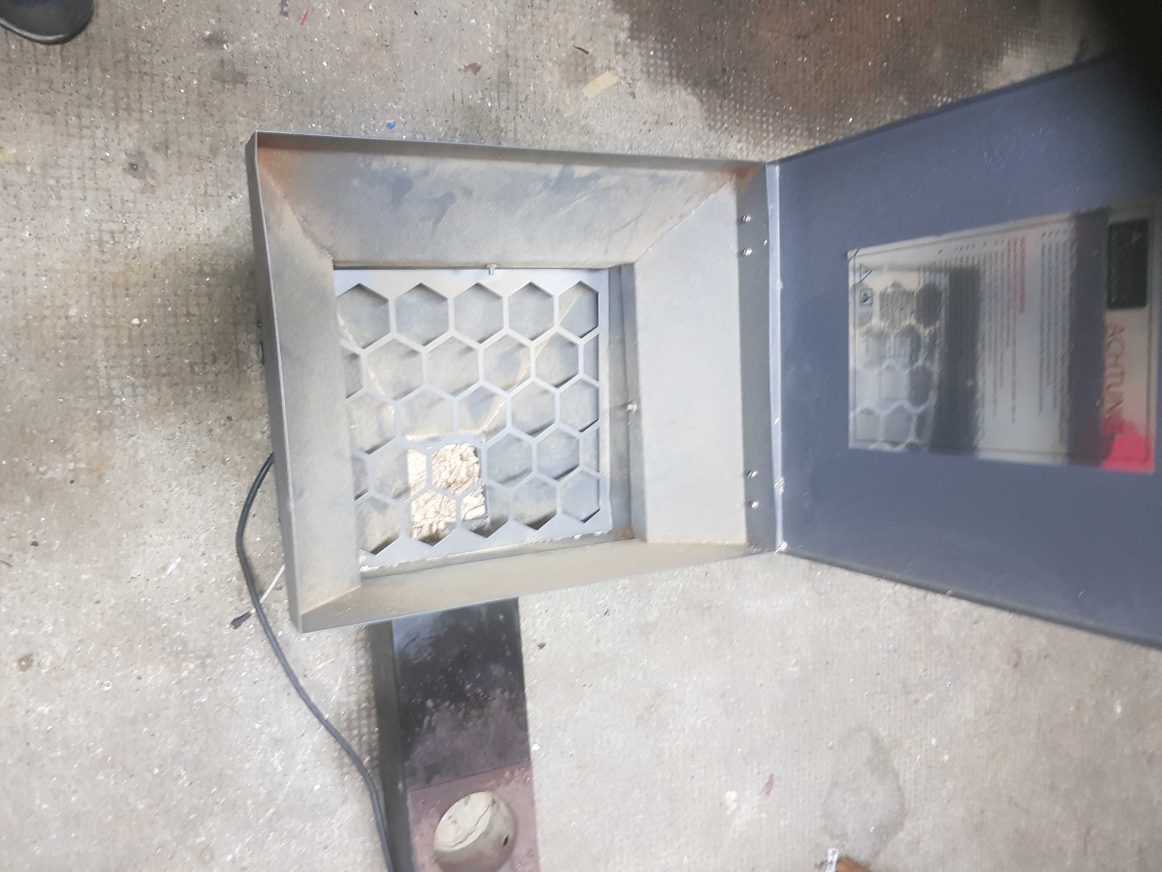 Elektryczna wędzarnia na pellet cyfrowa palnik piec zasobnik