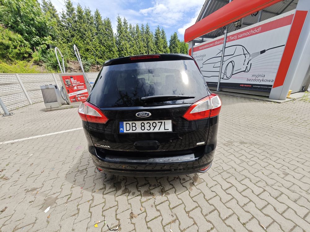 Ford Grand C-Max 1.0 EcoBoost | 2016 | 5-osobowy | 126 tys.