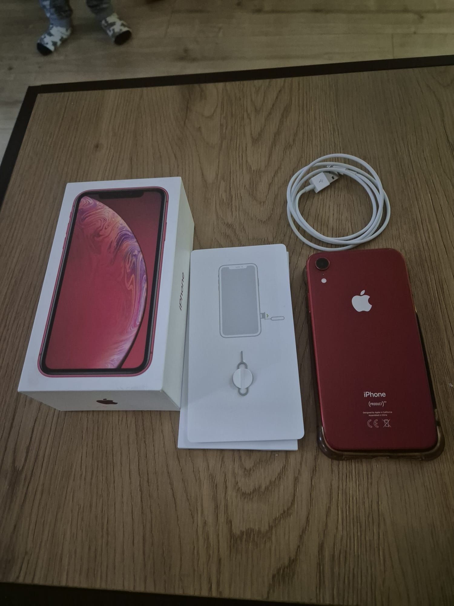 Iphone XR red czerwony 64gb