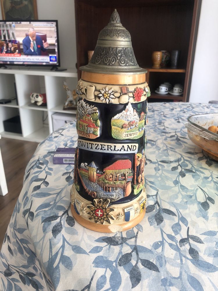 Caneca de coleção comprada na Austria