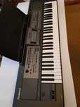 Синтезатор Roland e 09