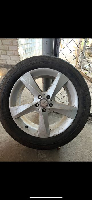 255 50 r19 Продам колесо mercedes  мерседес  gle 166