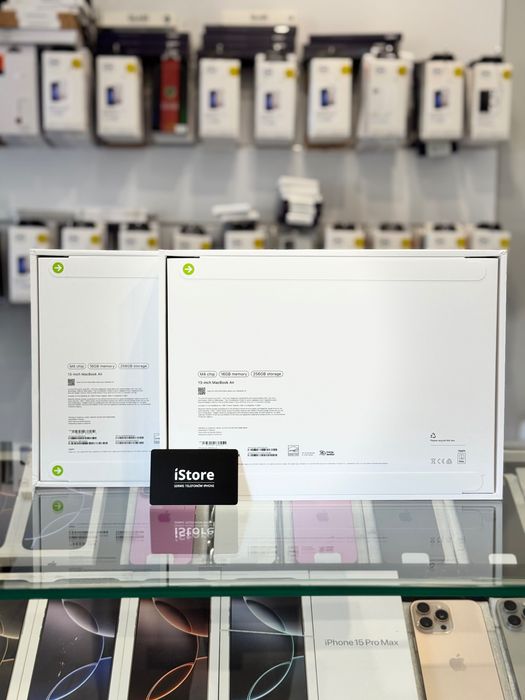 NOWY Apple MacBook AIR 13,6" Midnight M4 • 16 GB • 256 GB • GWARANCJA