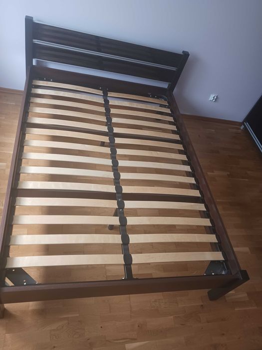 zestaw mebli do sypialni