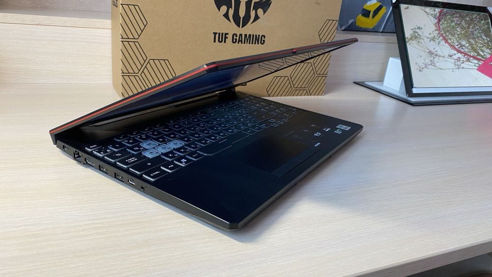 Ноутбук ASUS tuf gaming F15