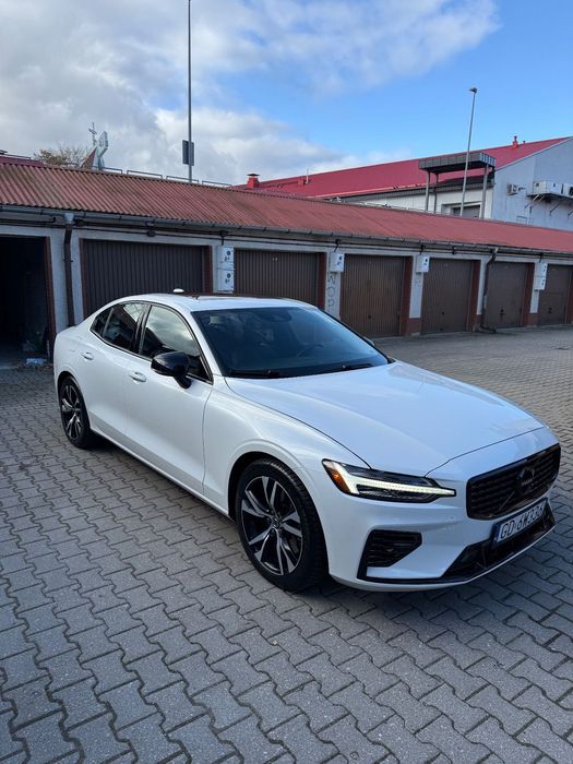 Volvo S60 Volvo s60 T8 Recharge R-design expression 2022