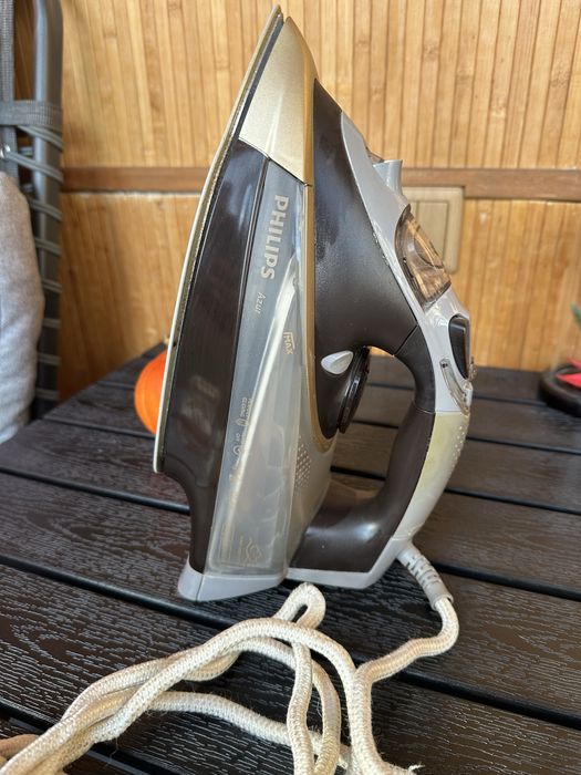 Праска Azur від Філіпс