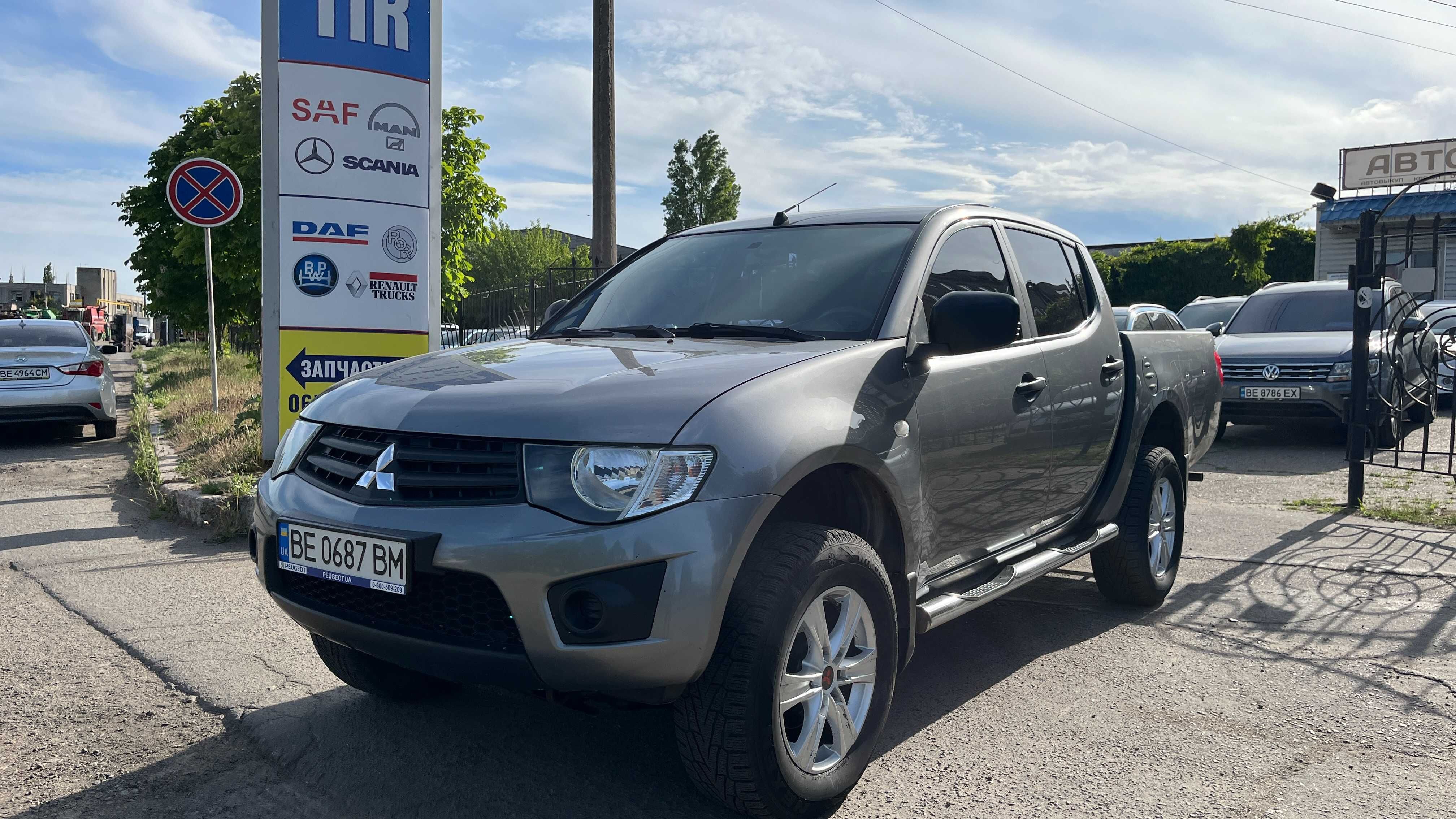 Продам  автомобіль Mitsubishi L200 TDI, 2014 г.в. Офіційний.