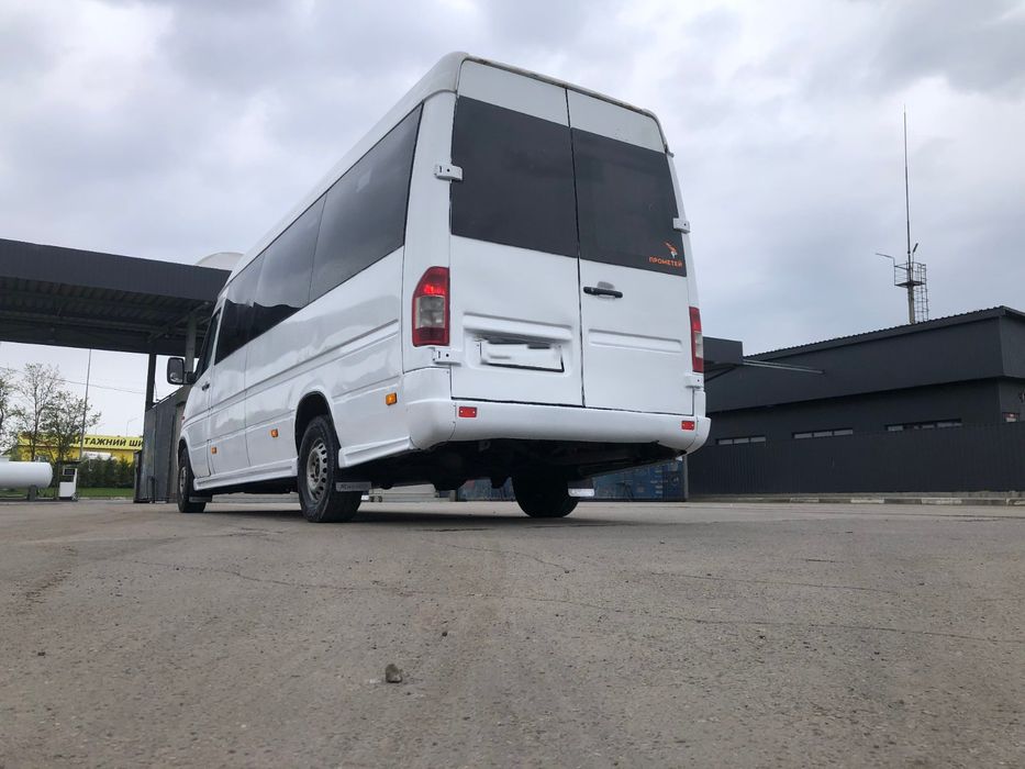 Mercedes sprinter