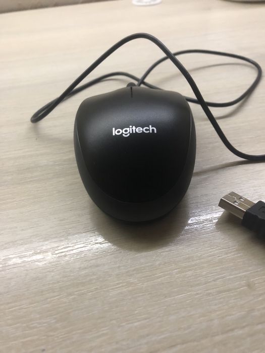 Комп’ютерная мышкы, logitech b100