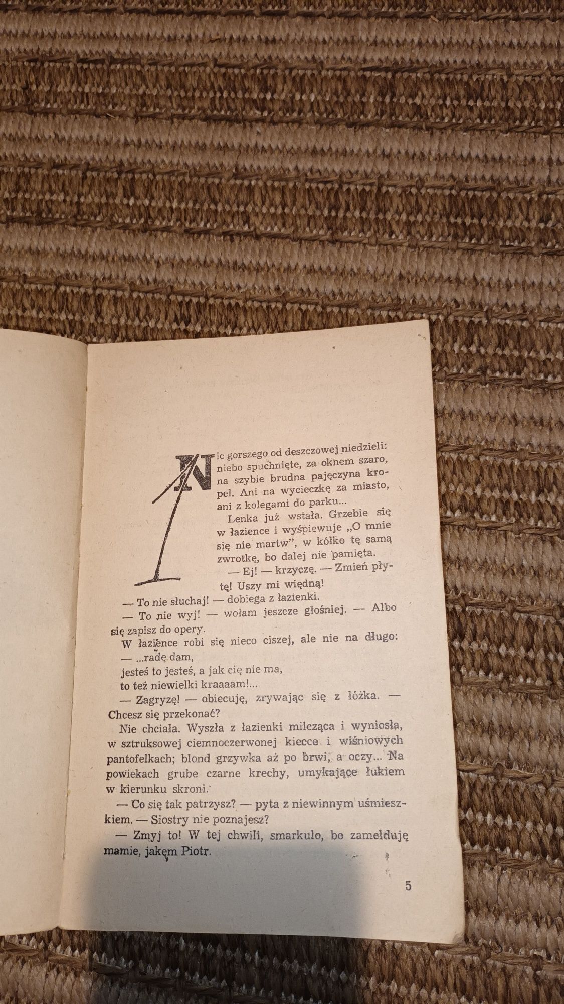 Książka,,Podróż na wyspę Borneo"Aleksander Minkowski