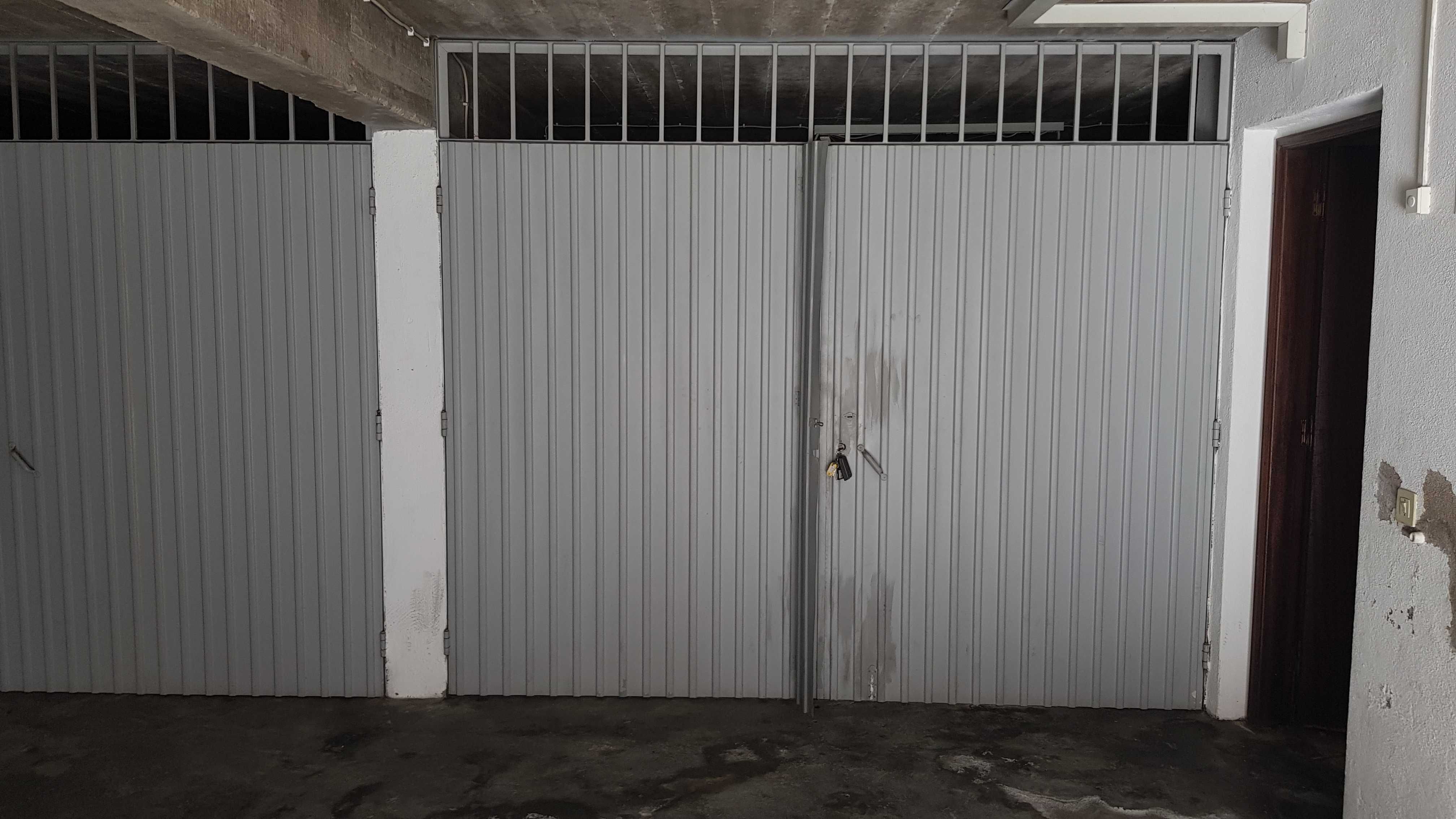 Garagem no Entroncamento, com 28,3 m2.