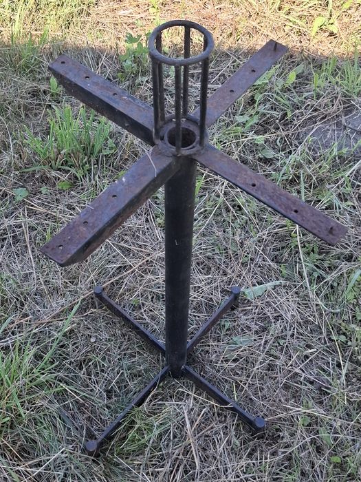 Stojak konstrukcja stalowa pod stolik uchwyt mocowanie pod choinke