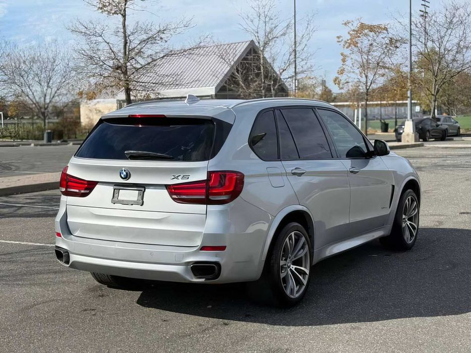 BMW X5 xDrive35d      2015