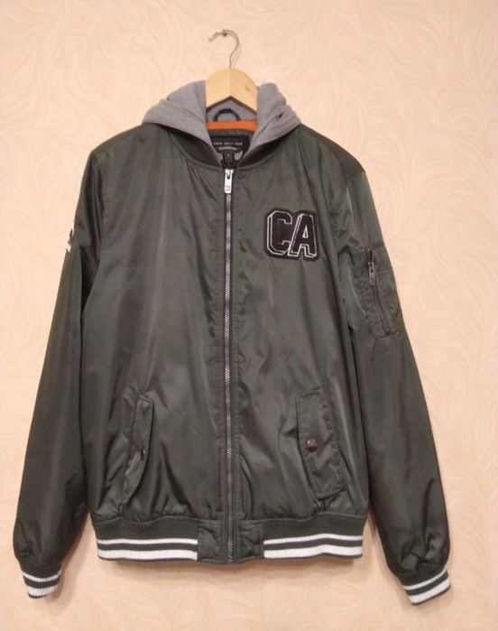 Демисезонная куртка C&A 182 рост