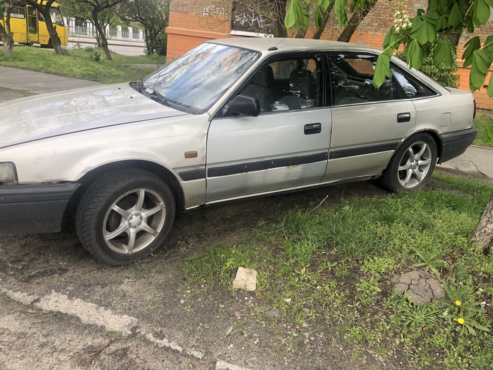 Mazda 626 gd 1988 2.0 бензин