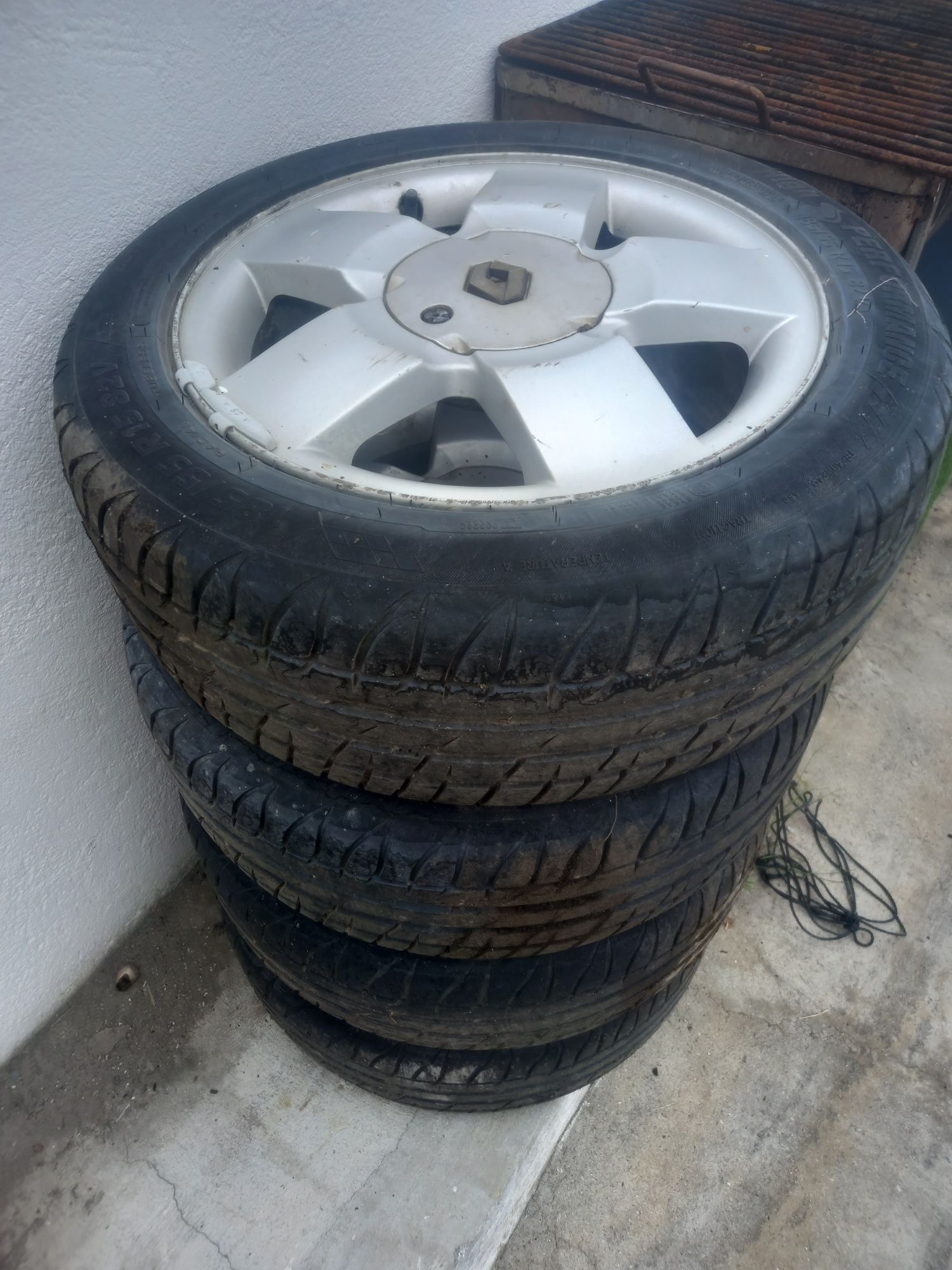 Peças Renault Clio 1.5 dci 2002