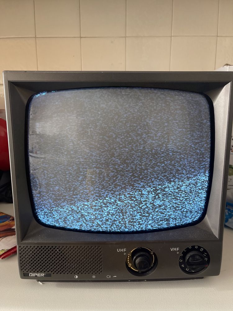 Televisão Diper Vintage