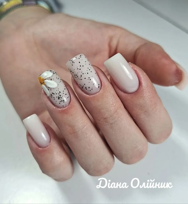 Манікюр, гельлак, укріплення, нарощування