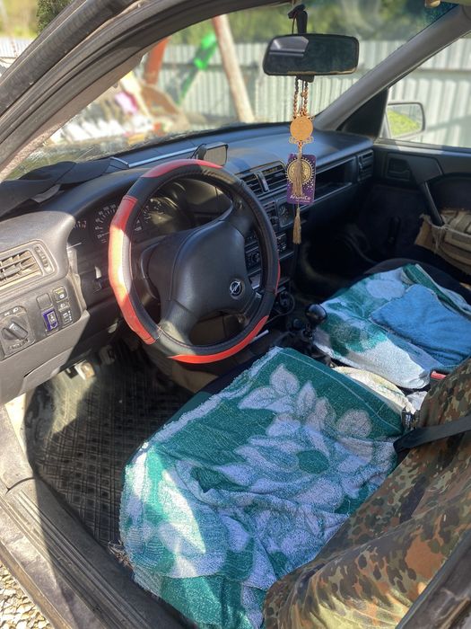 В продажі опель вектра