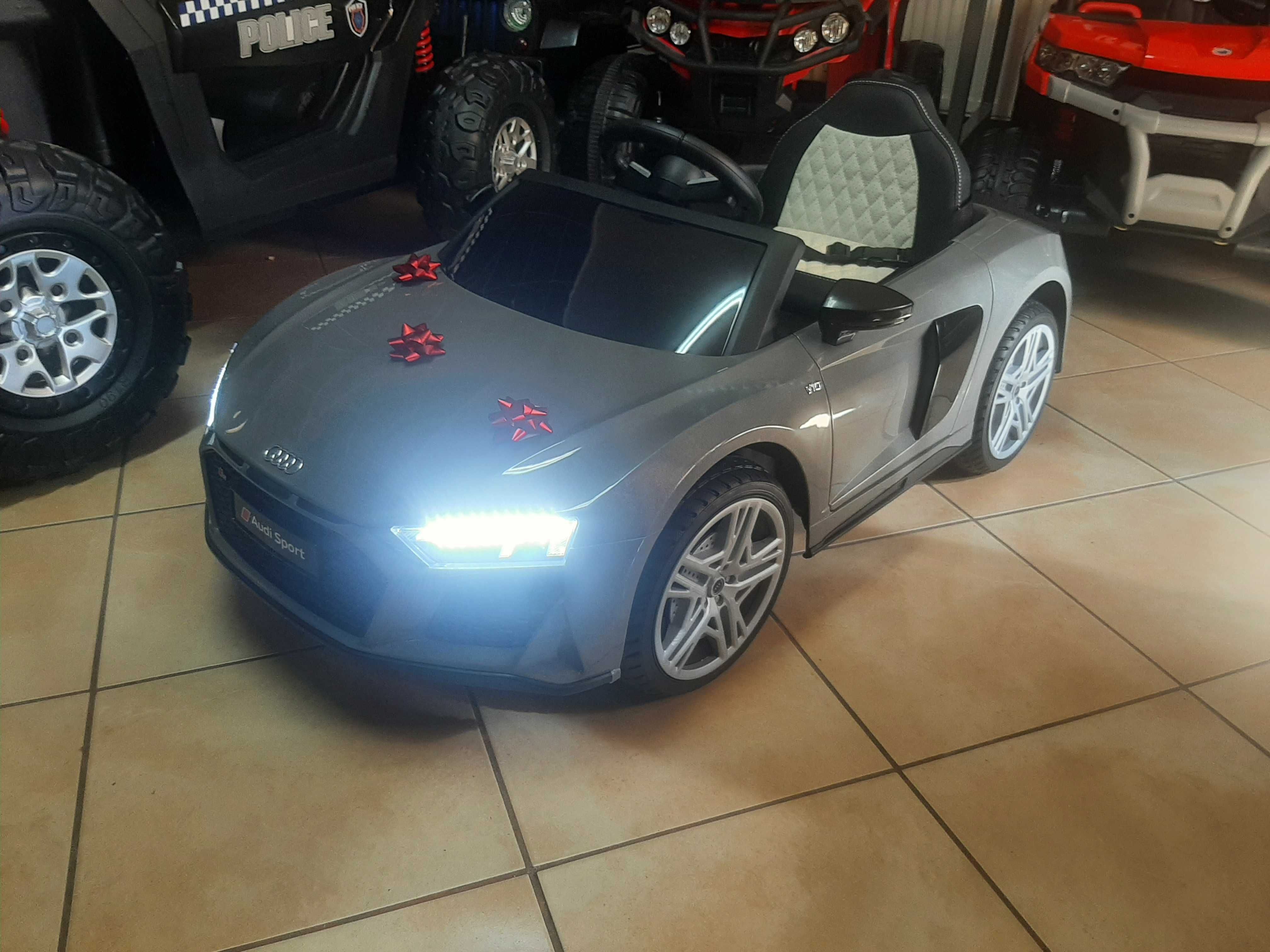 Samochód AUDI R8 na akumulator dla dzieci