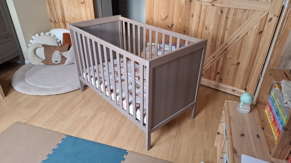 Łóżeczko dziecięce IKEA Sundvik szarobrązowy 60x120