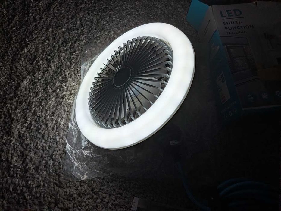Lampa sufitowa LED z wentylatorem aromatyzator, pilot, gwint E27