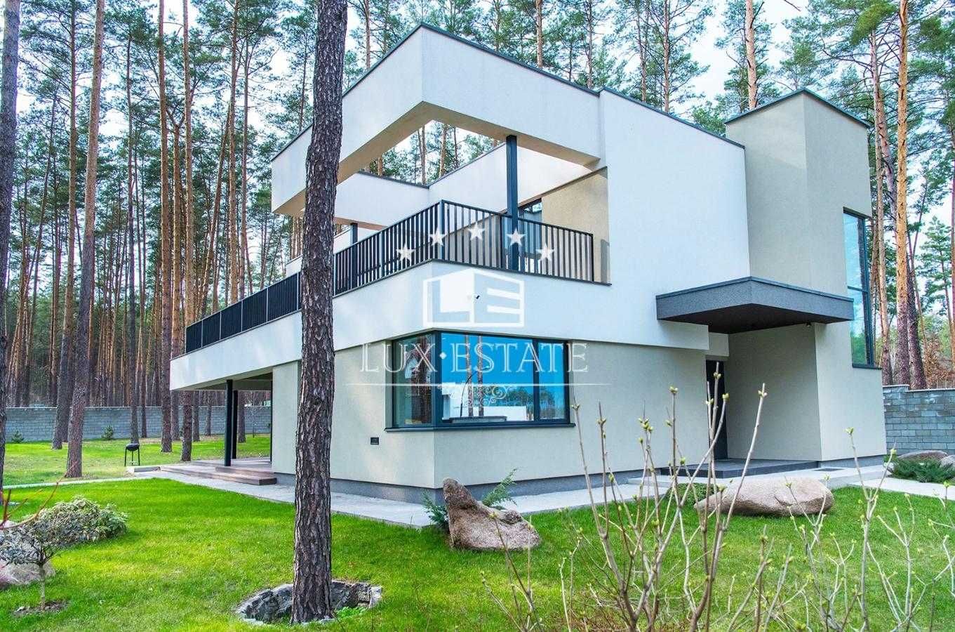 Сдается современный дом 400м² рядом сосновый лес  (25 соток)  СТОЯНКА