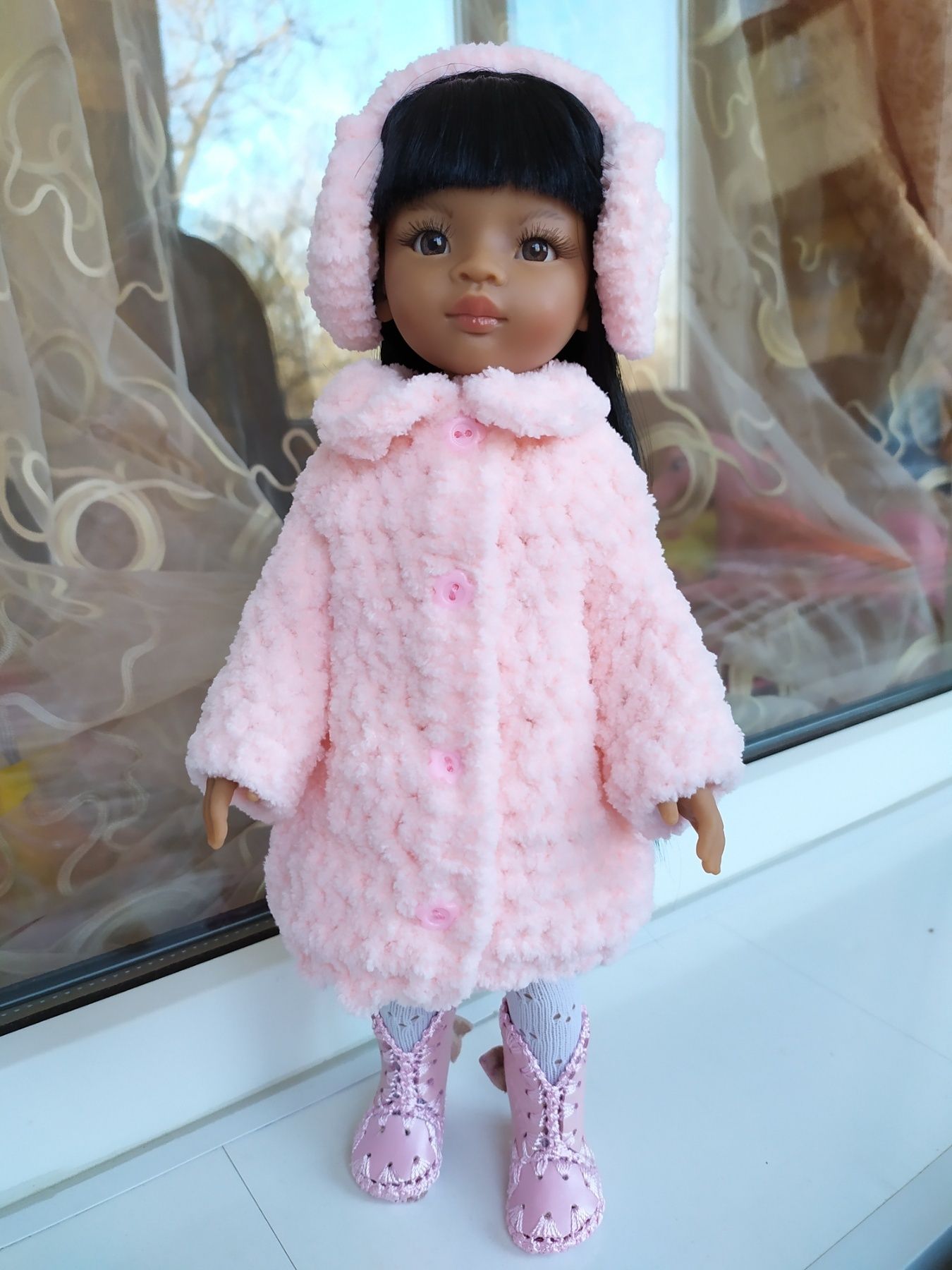 М'якенький комплект для лялечки Паола Рейна Paola Reina: шубка, навушн