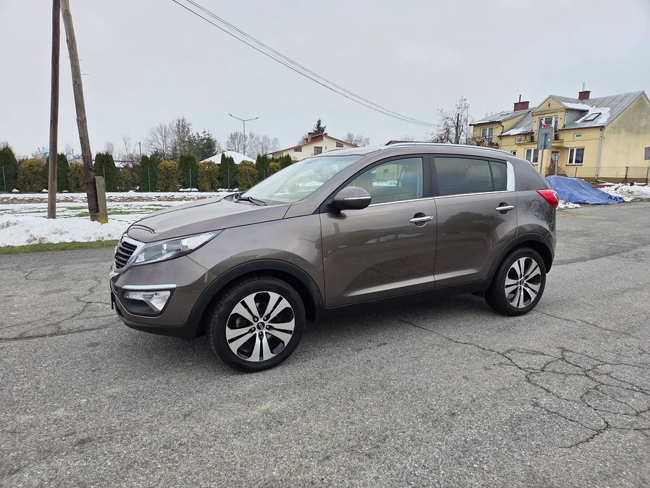 Kia Sportage 1.7 CRDI 115 KM Stan BDB Bogate wyposażenie Bezwypadkowy