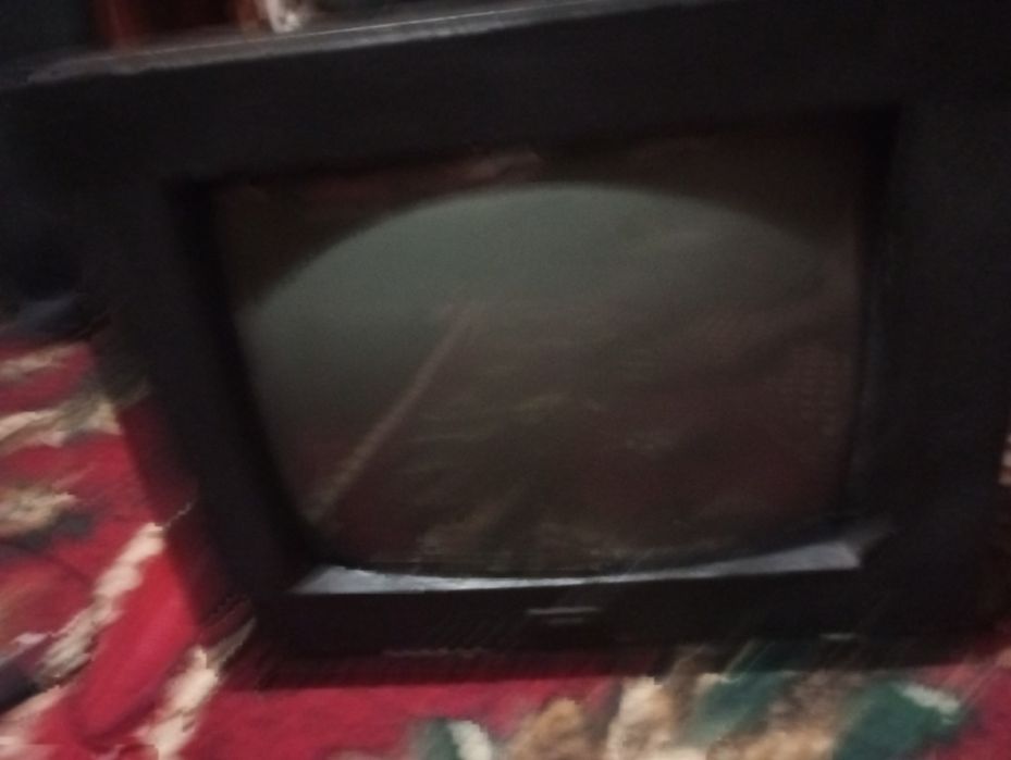 Продам телевизор б/у. Рабочий.